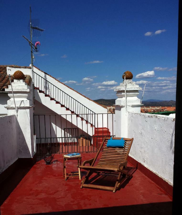 Casa Centenaria Con Encanto Zufre Exterior foto